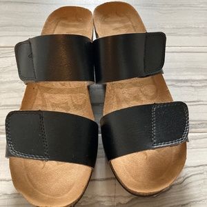 Mad Love Black Wedge Adjustable Strap Sandal